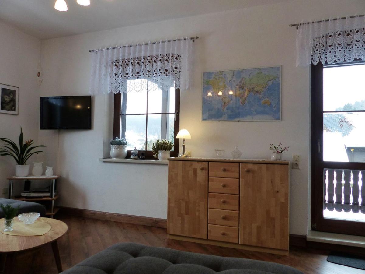 Cozy Apartment In Ore Mountains With Balcony Breitenbrunn  Camera foto