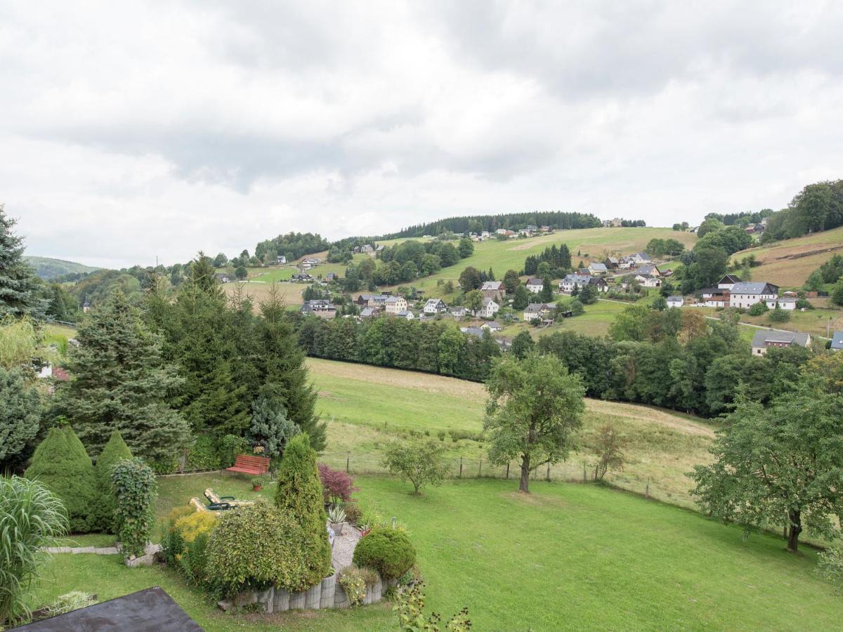 Cozy Apartment In Ore Mountains With Balcony Breitenbrunn  Camera foto