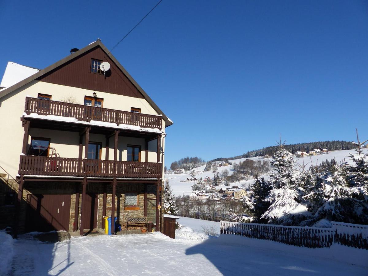 Cozy Apartment In Ore Mountains With Balcony Breitenbrunn  Camera foto