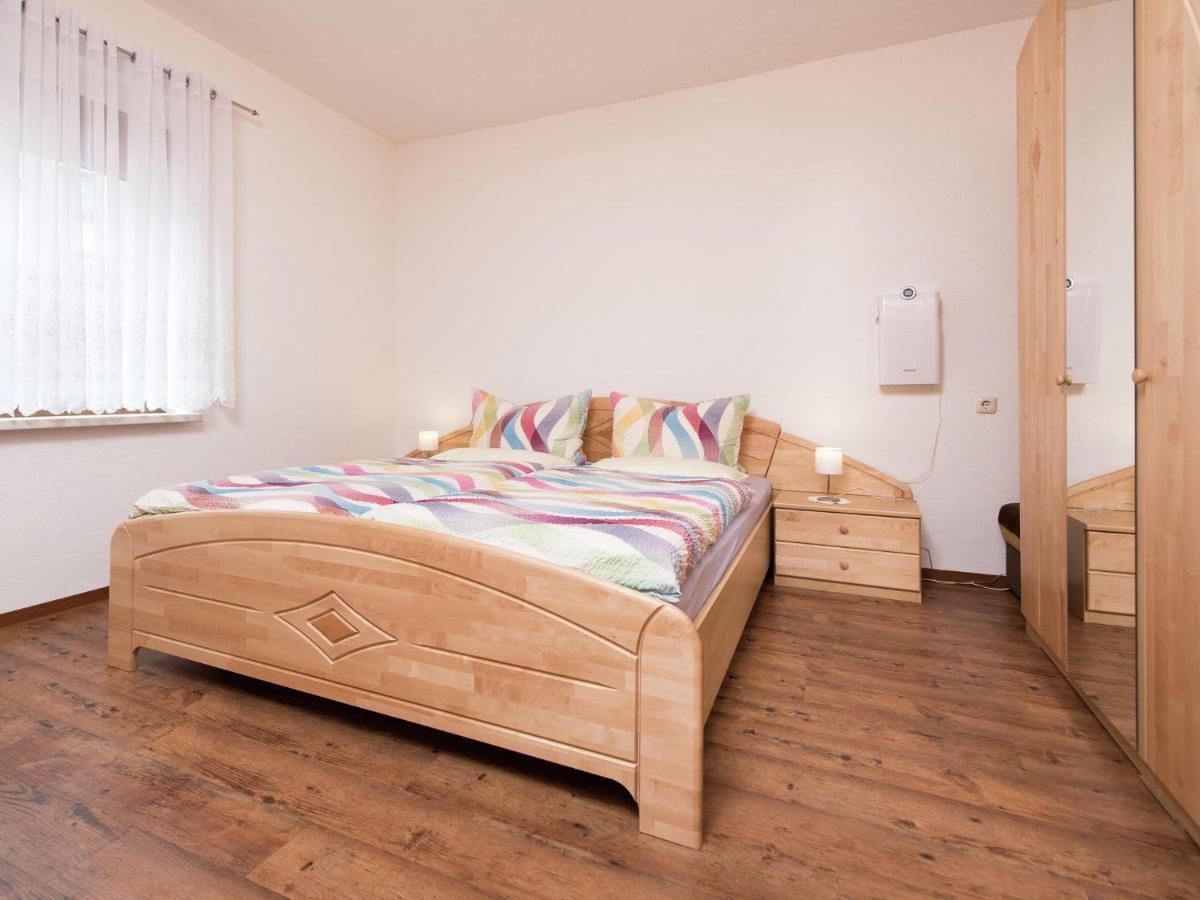 Cozy Apartment In Ore Mountains With Balcony Breitenbrunn  Esterno foto