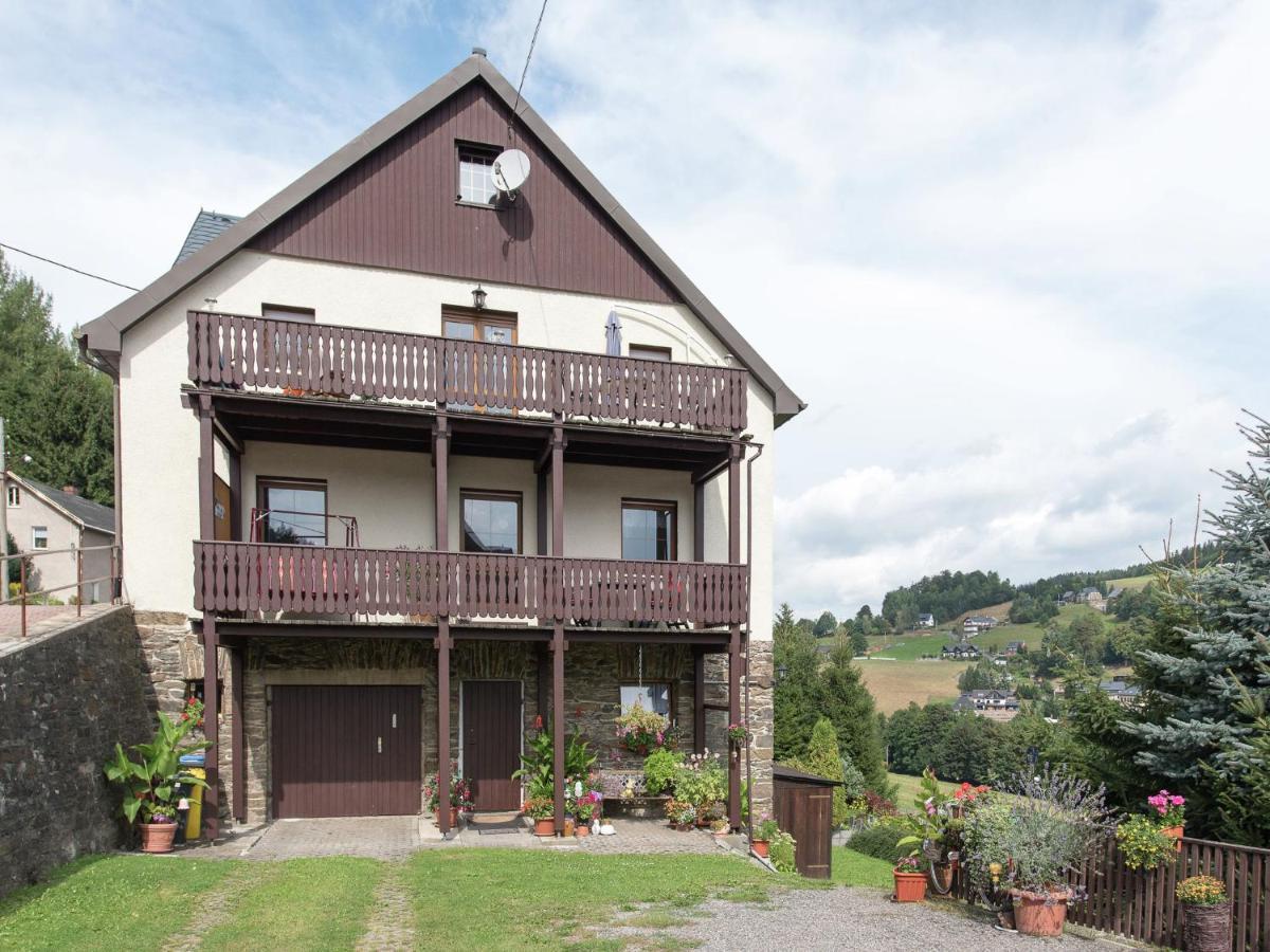 Cozy Apartment In Ore Mountains With Balcony Breitenbrunn  Esterno foto
